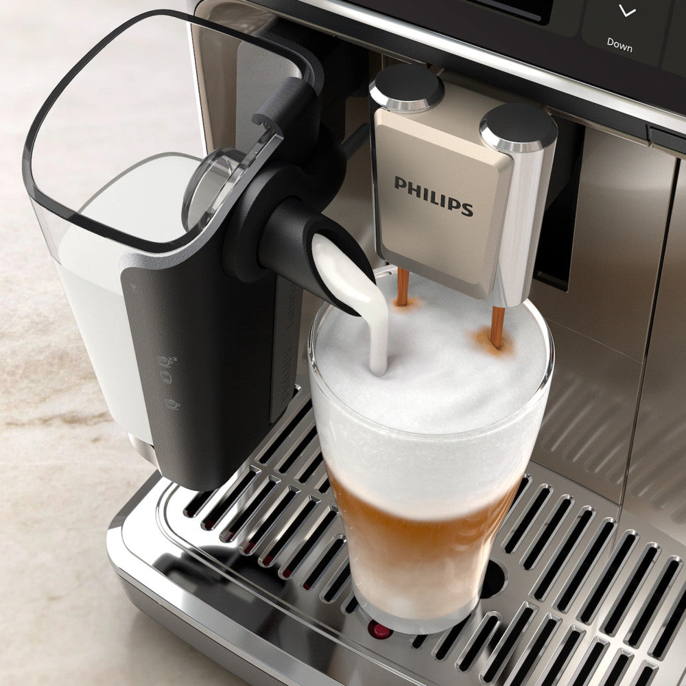 Philips 5500 LatteGo EP5547/90 automatinis kavos aparatas – juodas/sidabrinis